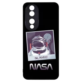 Ew, People NASA Honor 90 tok