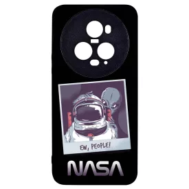 Ew, People NASA Honor Magic 5 Pro tok