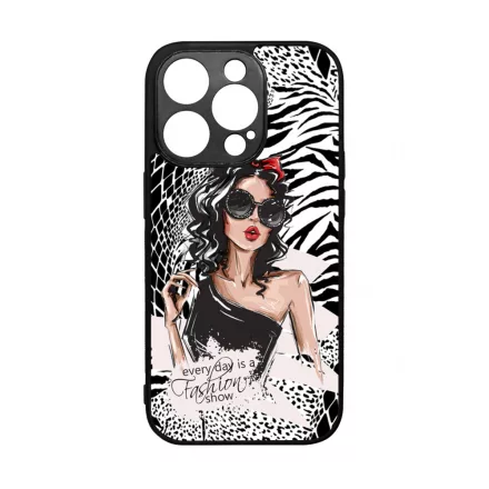 Fashion Show Girl Wild Beauty Csajos Allat mintas iPhone 14 Pro tok